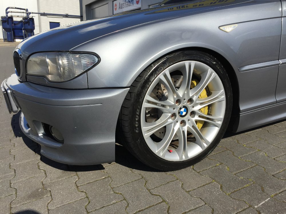 330ci FL Silbergrau Performancebremse - 3er BMW - E46