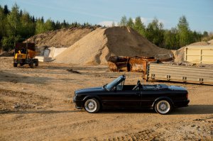 BMW E30 Cabrio, black diamond, M-Technik 1 - 3er BMW - E30