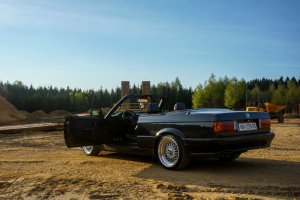 BMW E30 Cabrio, black diamond, M-Technik 1 - 3er BMW - E30