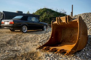 BMW E30 Cabrio, black diamond, M-Technik 1 - 3er BMW - E30