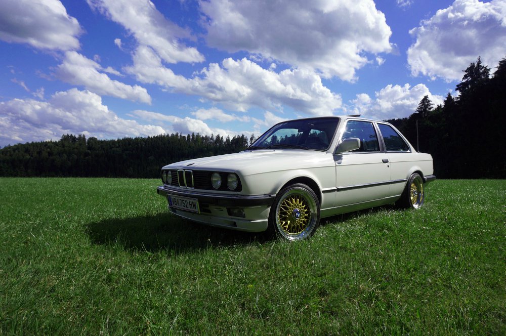 BMW E30 2-Trer, white-old-but-gold - 3er BMW - E30