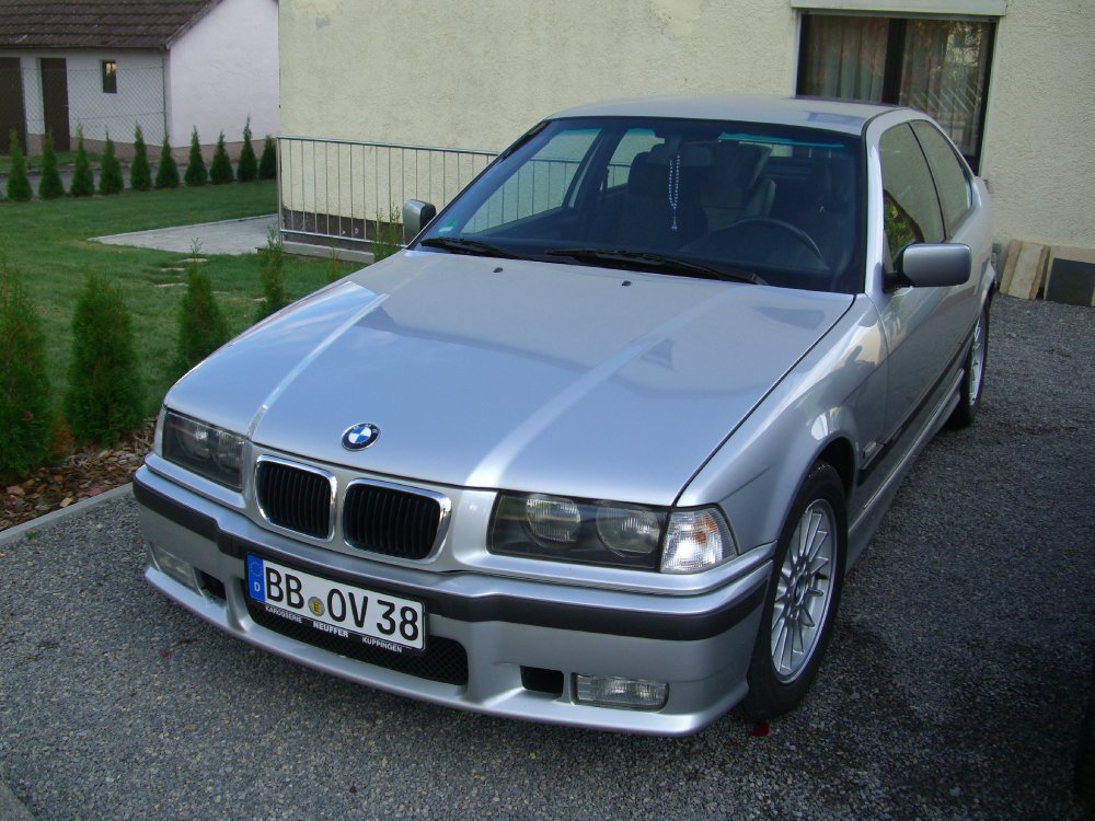 BMW-Syndikat Battle-Votes: BMW 323TI Compact