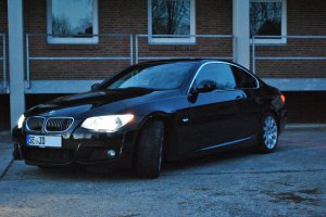 E92 330D LCI M-Paket Saphir Schwarz - 3er BMW - E90 / E91 / E92 / E93