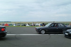 E30 Low Budget Motorsport - 3er BMW - E30