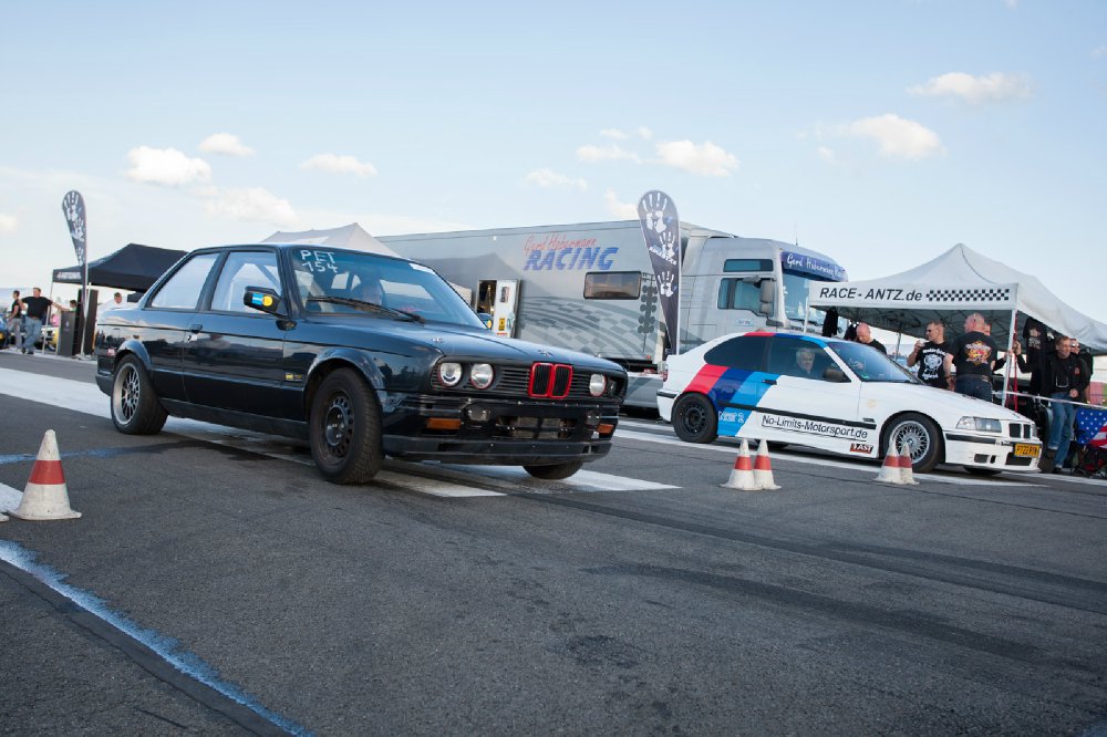 E30 Low Budget Motorsport 325i - 3er BMW - E30