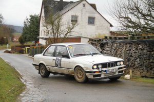 E30 Low Budget 318iS ZORN 2015 - 3er BMW - E30 E30 Low Budget 318iS ZORN 2015 - 3er BMW - E30