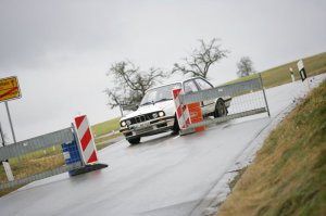 E30 Low Budget 318iS ZORN 2015 - 3er BMW - E30 E30 Low Budget 318iS ZORN 2015 - 3er BMW - E30
