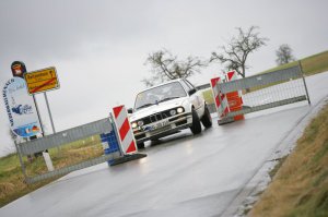 E30 Low Budget 318iS ZORN 2015 - 3er BMW - E30 E30 Low Budget 318iS ZORN 2015 - 3er BMW - E30