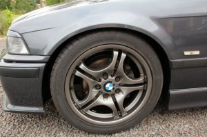 BMW M68 Felge in 7.5x17 ET  mit Dunlop SP Sport Maxx Reifen in 225/45/17 montiert vorn Hier auf einem 3er BMW E36 318is (Coupe) Details zum Fahrzeug / Besitzer