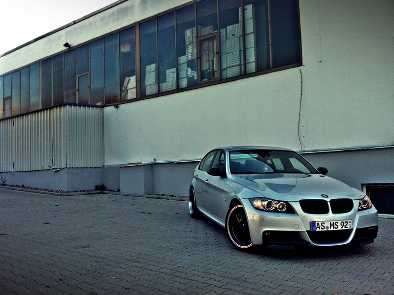 330i | Titansilber + Styling 95 Valencia Orange - 3er BMW - E90 / E91 / E92 / E93