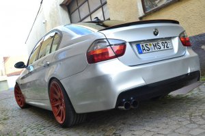 330i | Titansilber + Styling 95 Valencia Orange - 3er BMW - E90 / E91 / E92 / E93 330i | Titansilber + Styling 95 Valencia Orange - 3er BMW - E90 / E91 / E92 / E93