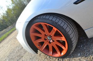 330i | Titansilber + Styling 95 Valencia Orange - 3er BMW - E90 / E91 / E92 / E93 330i | Titansilber + Styling 95 Valencia Orange - 3er BMW - E90 / E91 / E92 / E93