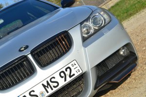 330i | Titansilber + Styling 95 Valencia Orange - 3er BMW - E90 / E91 / E92 / E93