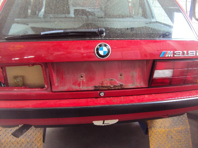 BMW 318 i Touring E30 Bj. 1989 Kampf mit dem Rost - 3er BMW - E30
