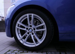 Estorilblauer F21 - 1er BMW - F20 / F21 / F40 / F70 Estorilblauer F21 - 1er BMW - F20 / F21 / F40 / F70