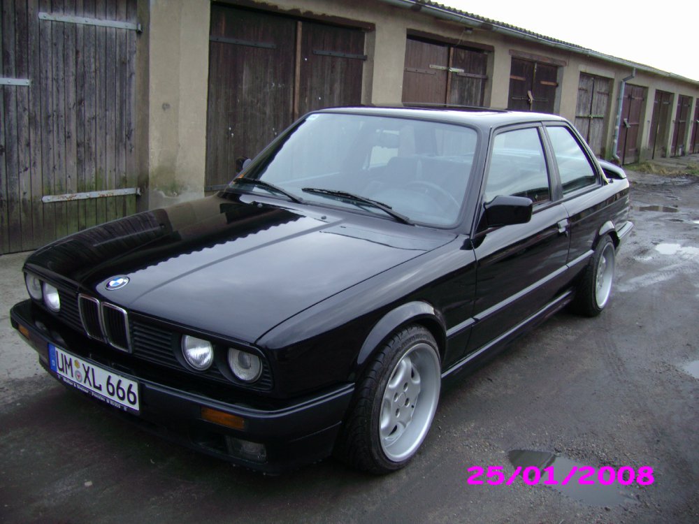 Der Erstkontakt - 3er BMW - E30