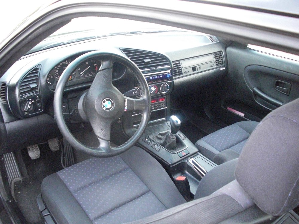 BMW 325i E36 (durch Unfall zerstrt) - 3er BMW - E36