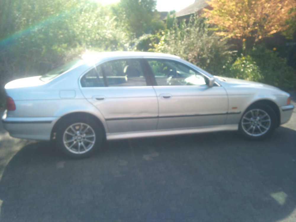 E39 523iA - 5er BMW - E39