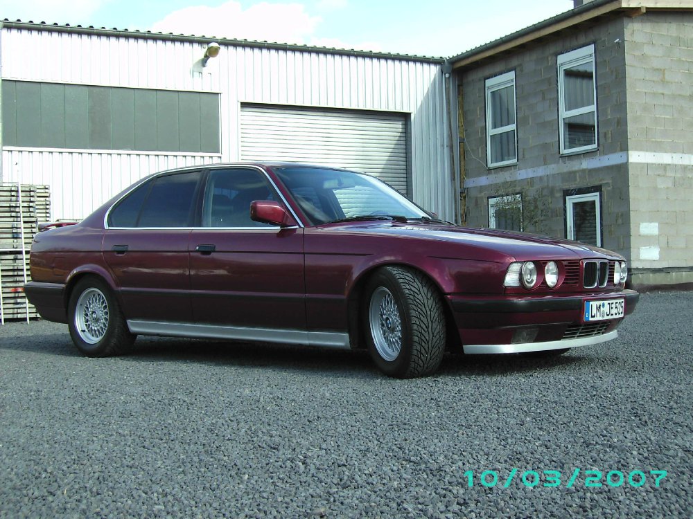 E34 525i in Calypsorot Metallic - 5er BMW - E34