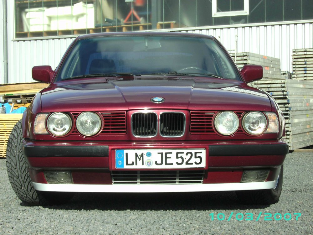 E34 525i in Calypsorot Metallic - 5er BMW - E34