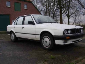 E 30 Racing - 3er BMW - E30 E 30 Racing - 3er BMW - E30