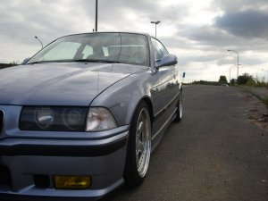 Vom Basis 316i zum schnwetter M3 - 3er BMW - E36