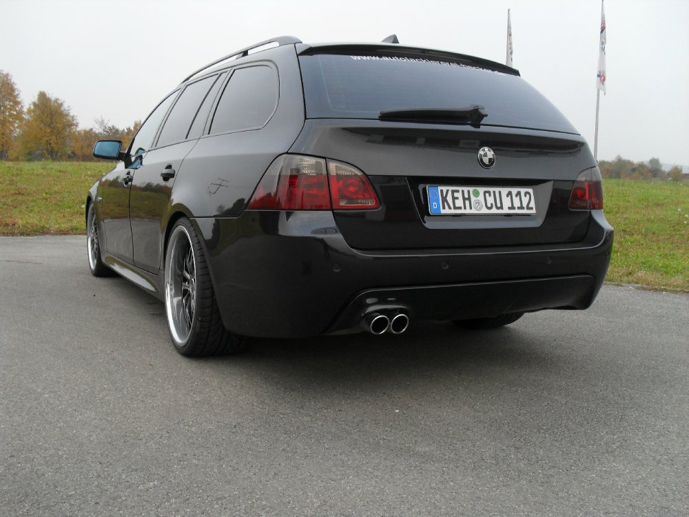 Black E61 525i Touring - 5er BMW - E60 / E61