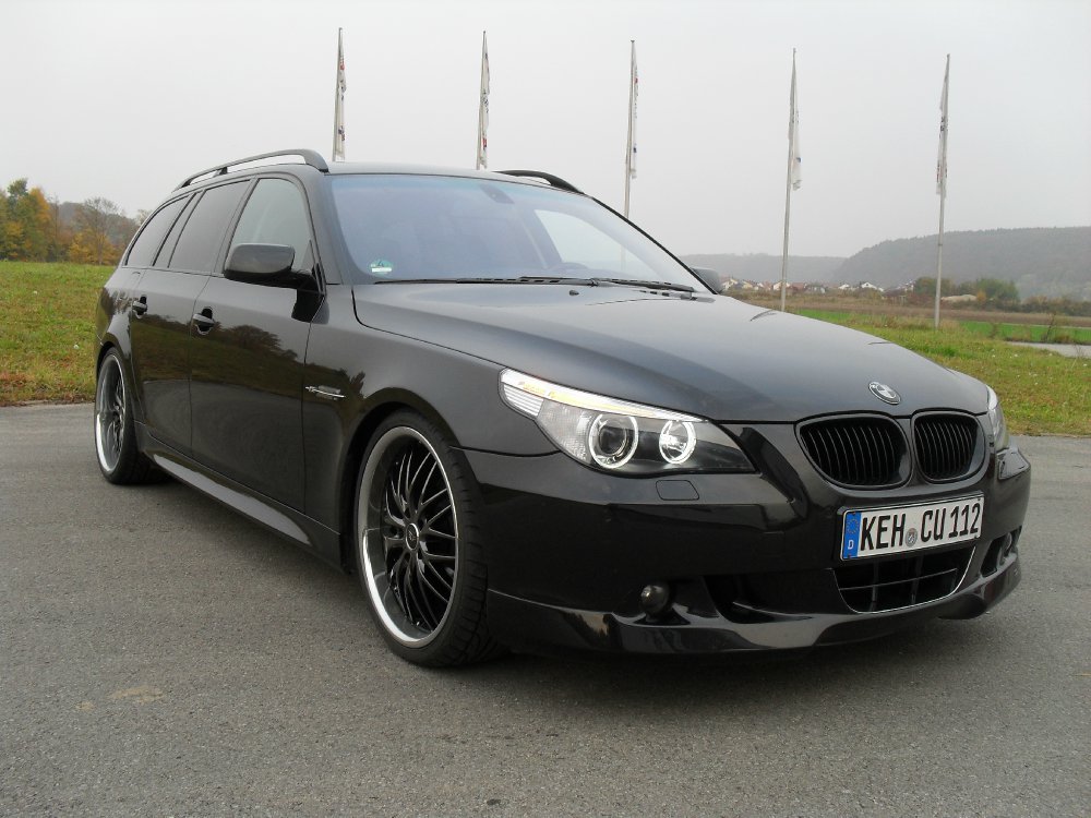 Black E61 525i Touring - 5er BMW - E60 / E61