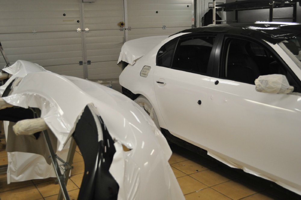 E60 Folierung;Neu,19zoll,Frontlipppe,Spurverb. - 5er BMW - E60 / E61