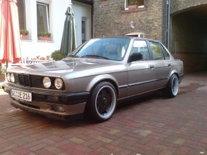 E30 325i 4door - 3er BMW - E30