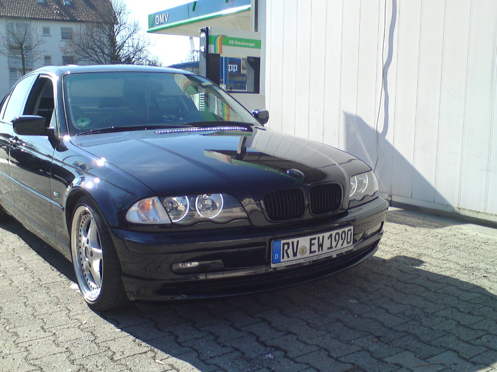 Carbonschwarze E46 Limo - 3er BMW - E46