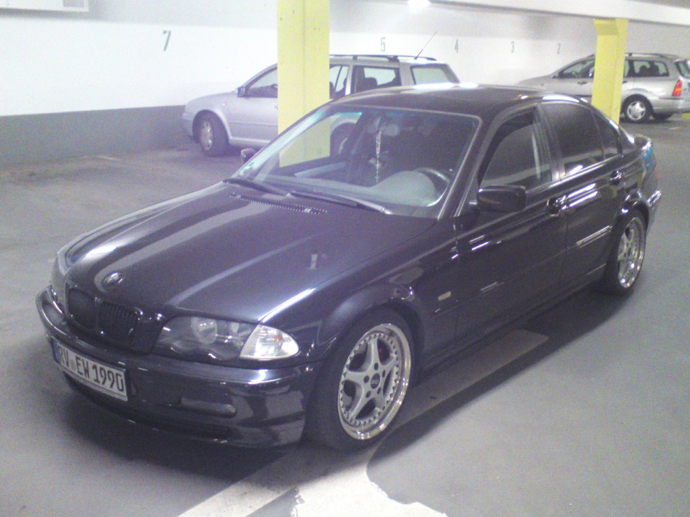 Carbonschwarze E46 Limo - 3er BMW - E46