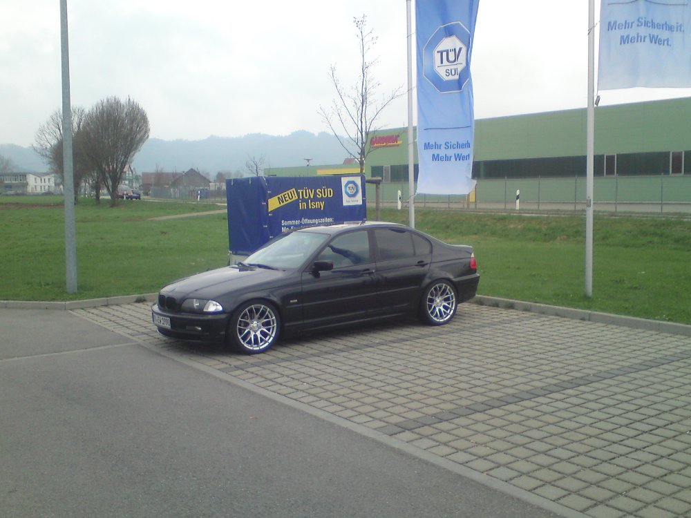 Carbonschwarze E46 Limo - 3er BMW - E46