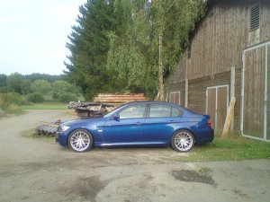 Le Mans Blauer 330i - 3er BMW - E90 / E91 / E92 / E93