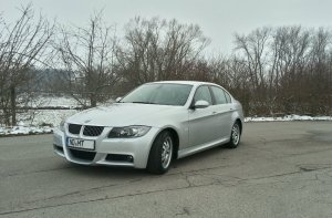 BMW E90 325i - 3er BMW - E90 / E91 / E92 / E93
