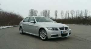BMW E90 325i - 3er BMW - E90 / E91 / E92 / E93