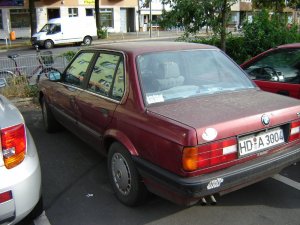 E30,320i Limousine - 3er BMW - E30