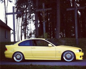Dakargelbes e46 Coupe - 3er BMW - E46