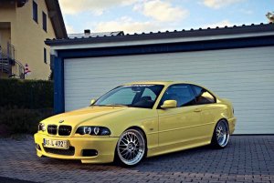 Dakargelbes e46 Coupe - 3er BMW - E46