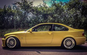 Dakargelbes e46 Coupe - 3er BMW - E46