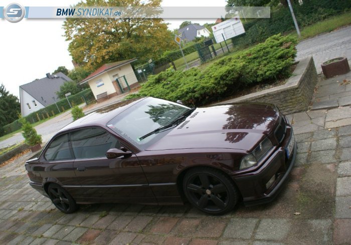 BMW E36 325i Coupe Brokatrot - 3er BMW - E36