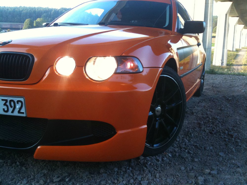 Oranger Compact *Carbon Orange foliert * - 3er BMW - E46