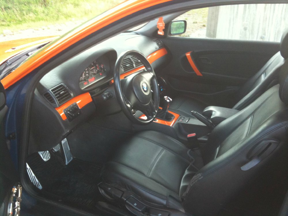 Oranger Compact *Carbon Orange foliert * - 3er BMW - E46