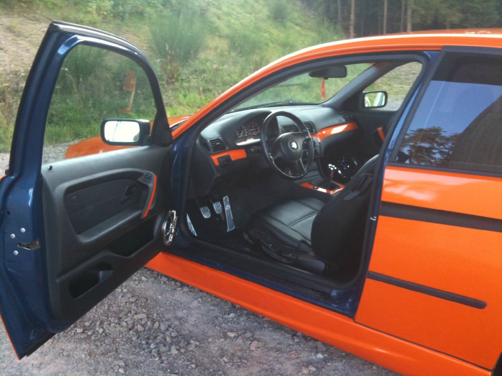 Oranger Compact *Carbon Orange foliert * - 3er BMW - E46