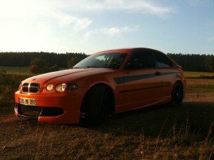 Oranger Compact *Carbon Orange foliert * - 3er BMW - E46