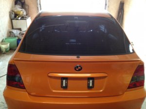 Oranger Compact *Carbon Orange foliert * - 3er BMW - E46