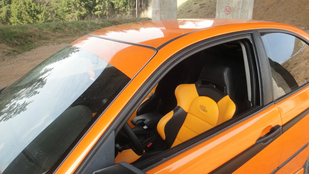 Oranger Compact *Carbon Orange foliert * - 3er BMW - E46