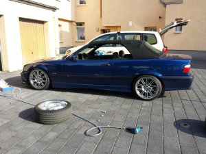 E36 328i Cabrio Avusblau on Air - 3er BMW - E36