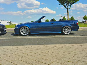 E36 328i Cabrio Avusblau on Air - 3er BMW - E36