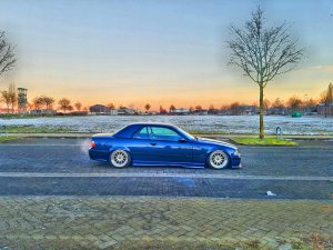 E36 328i Cabrio Avusblau on Air - 3er BMW - E36